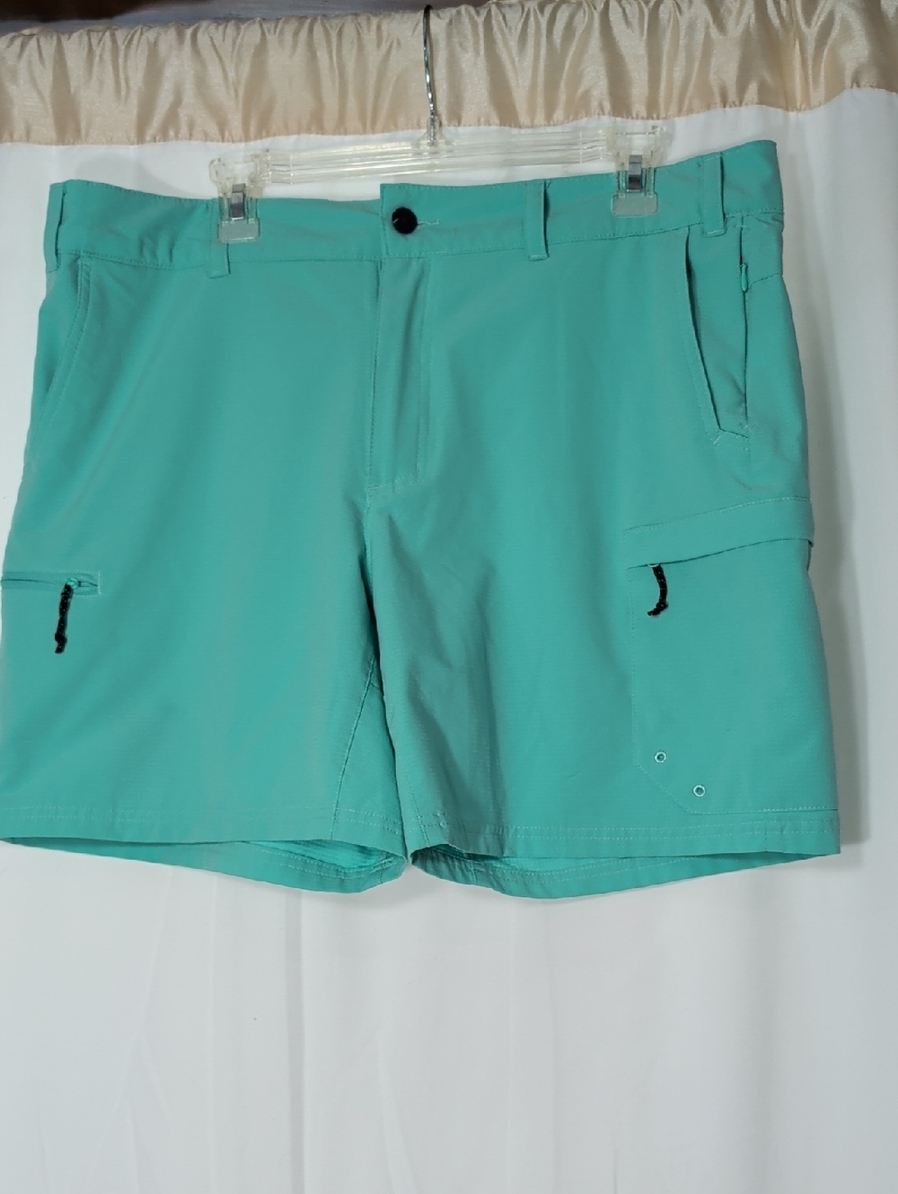 Magellan Outdoors Mint Women's Fishing Shorts